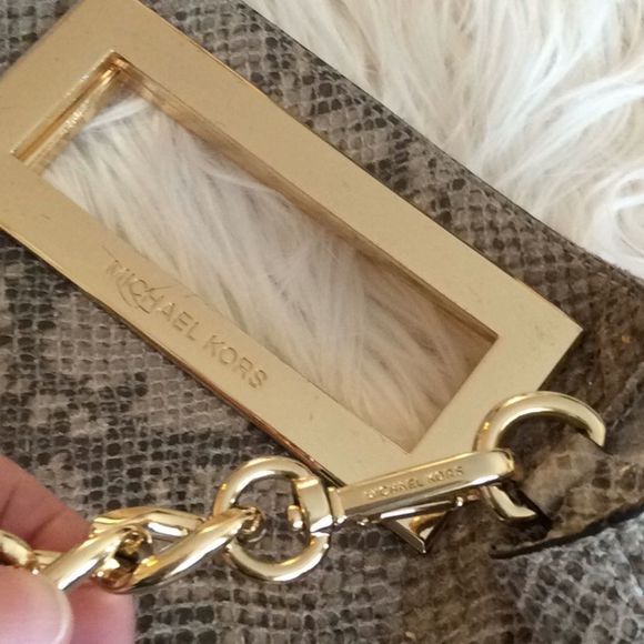 Nice💞MICHAEL KORS 💞reptile skin purse - Picture 5 of 8